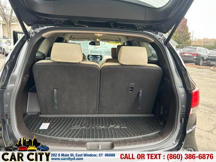 2017 Hyundai Santa Fe Limited 3.3L Auto AWD, available for sale in East Windsor, Connecticut | Car City LLC. East Windsor, Connecticut 2017 Hyundai Santa Fe Limited 3.3L Auto AWD, available for sale in East Windsor, Connecticut | Car City LLC. East Windsor, Connecticut
