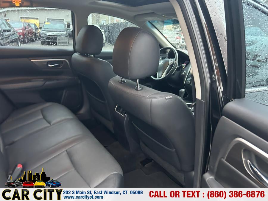 2015 Nissan Altima 4dr Sdn V6 3.5 SL *Ltd Avail*, available for sale in East Windsor, Connecticut | Car City LLC. East Windsor, Connecticut 2015 Nissan Altima 4dr Sdn V6 3.5 SL *Ltd Avail*, available for sale in East Windsor, Connecticut | Car City LLC. East Windsor, Connecticut