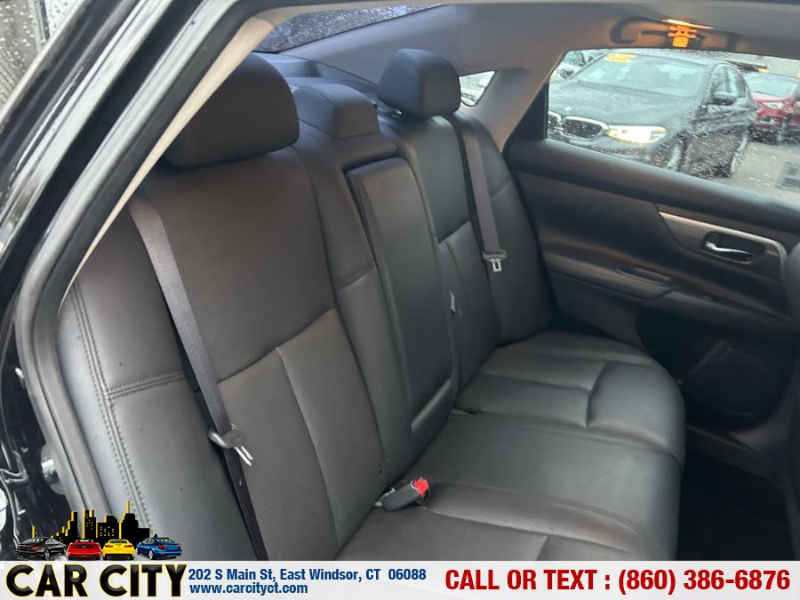 2015 Nissan Altima 4dr Sdn V6 3.5 SL *Ltd Avail*, available for sale in East Windsor, Connecticut | Car City LLC. East Windsor, Connecticut 2015 Nissan Altima 4dr Sdn V6 3.5 SL *Ltd Avail*, available for sale in East Windsor, Connecticut | Car City LLC. East Windsor, Connecticut