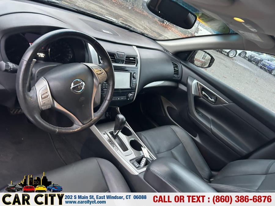 2015 Nissan Altima 4dr Sdn V6 3.5 SL *Ltd Avail*, available for sale in East Windsor, Connecticut | Car City LLC. East Windsor, Connecticut 2015 Nissan Altima 4dr Sdn V6 3.5 SL *Ltd Avail*, available for sale in East Windsor, Connecticut | Car City LLC. East Windsor, Connecticut