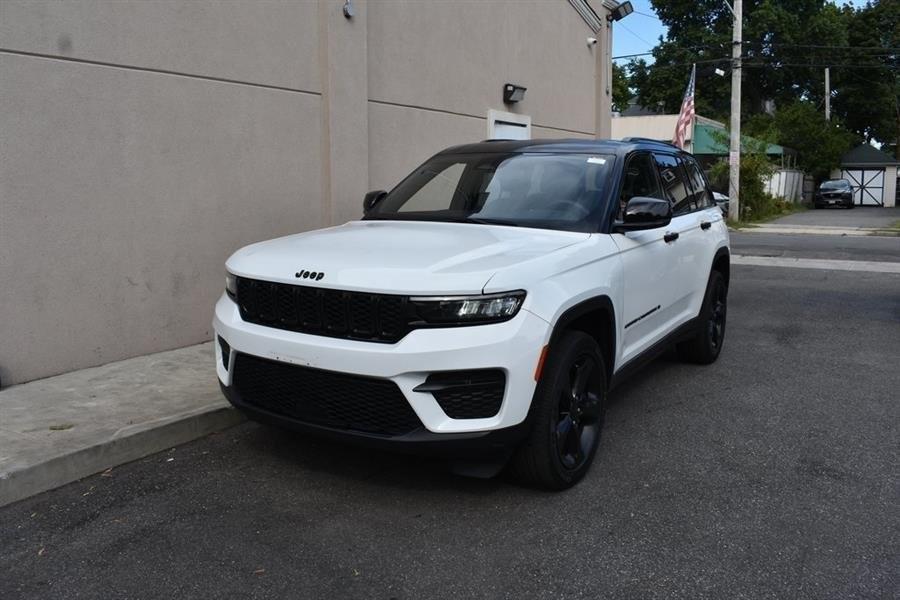 2024 Jeep Grand Cherokee l Altitude, available for sale in Valley Stream, New York | Certified Performance Motors. Valley Stream, New York 2024 Jeep Grand Cherokee l Altitude, available for sale in Valley Stream, New York | Certified Performance Motors. Valley Stream, New York