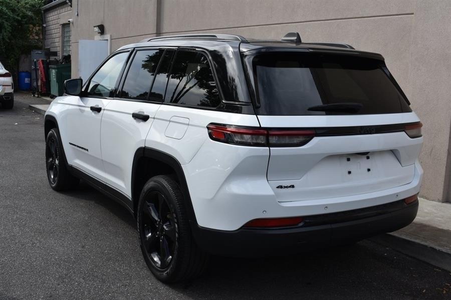 2024 Jeep Grand Cherokee l Altitude, available for sale in Valley Stream, New York | Certified Performance Motors. Valley Stream, New York 2024 Jeep Grand Cherokee l Altitude, available for sale in Valley Stream, New York | Certified Performance Motors. Valley Stream, New York