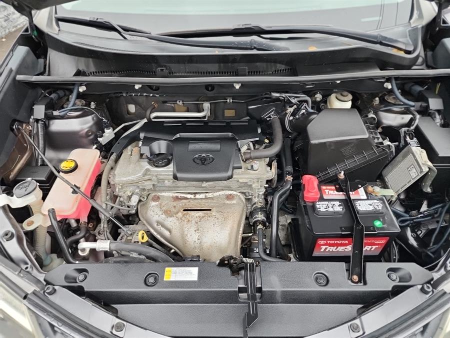 2013 Toyota RAV4 AWD 4dr XLE (Natl), available for sale in Islip, New York | L.I. Auto Gallery. Islip, New York 2013 Toyota RAV4 AWD 4dr XLE (Natl), available for sale in Islip, New York | L.I. Auto Gallery. Islip, New York