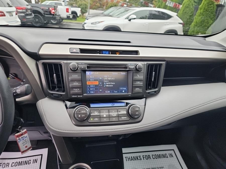 2013 Toyota RAV4 AWD 4dr XLE (Natl), available for sale in Islip, New York | L.I. Auto Gallery. Islip, New York 2013 Toyota RAV4 AWD 4dr XLE (Natl), available for sale in Islip, New York | L.I. Auto Gallery. Islip, New York