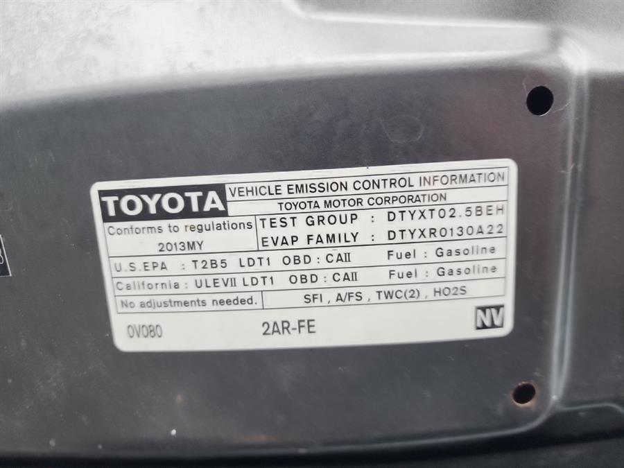 2013 Toyota RAV4 AWD 4dr XLE (Natl), available for sale in Islip, New York | L.I. Auto Gallery. Islip, New York 2013 Toyota RAV4 AWD 4dr XLE (Natl), available for sale in Islip, New York | L.I. Auto Gallery. Islip, New York