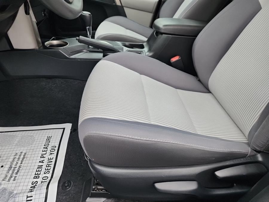 2013 Toyota RAV4 AWD 4dr XLE (Natl), available for sale in Islip, New York | L.I. Auto Gallery. Islip, New York 2013 Toyota RAV4 AWD 4dr XLE (Natl), available for sale in Islip, New York | L.I. Auto Gallery. Islip, New York