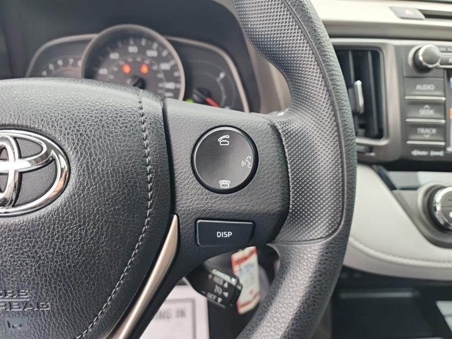 2013 Toyota RAV4 AWD 4dr XLE (Natl), available for sale in Islip, New York | L.I. Auto Gallery. Islip, New York 2013 Toyota RAV4 AWD 4dr XLE (Natl), available for sale in Islip, New York | L.I. Auto Gallery. Islip, New York