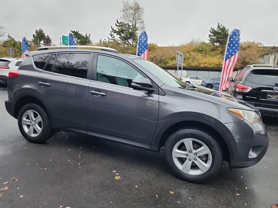 2013 Toyota RAV4 AWD 4dr XLE (Natl), available for sale in Islip, New York | L.I. Auto Gallery. Islip, New York 2013 Toyota RAV4 AWD 4dr XLE (Natl), available for sale in Islip, New York | L.I. Auto Gallery. Islip, New York