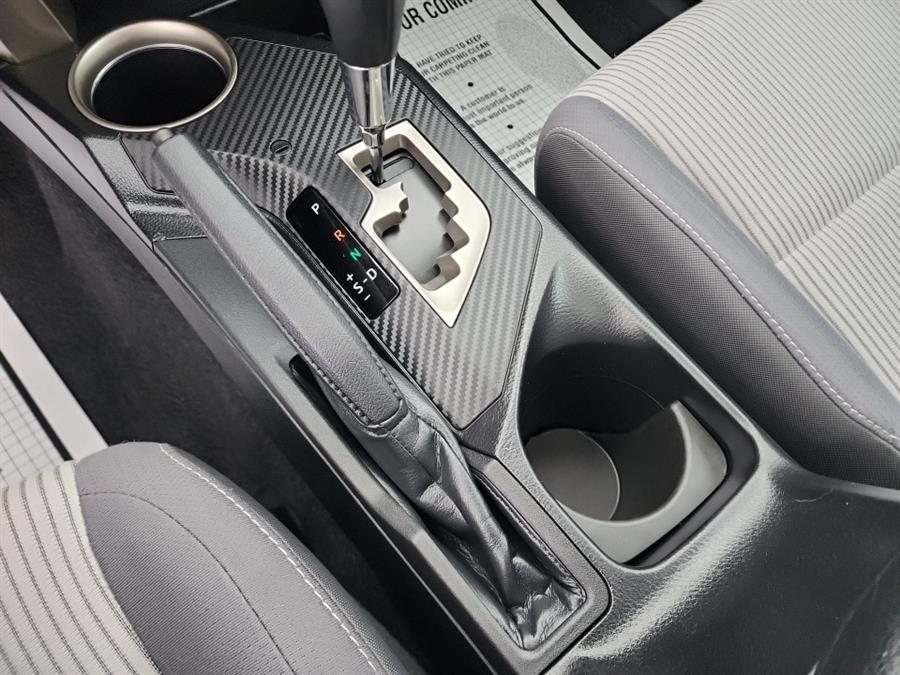 2013 Toyota RAV4 AWD 4dr XLE (Natl), available for sale in Islip, New York | L.I. Auto Gallery. Islip, New York 2013 Toyota RAV4 AWD 4dr XLE (Natl), available for sale in Islip, New York | L.I. Auto Gallery. Islip, New York