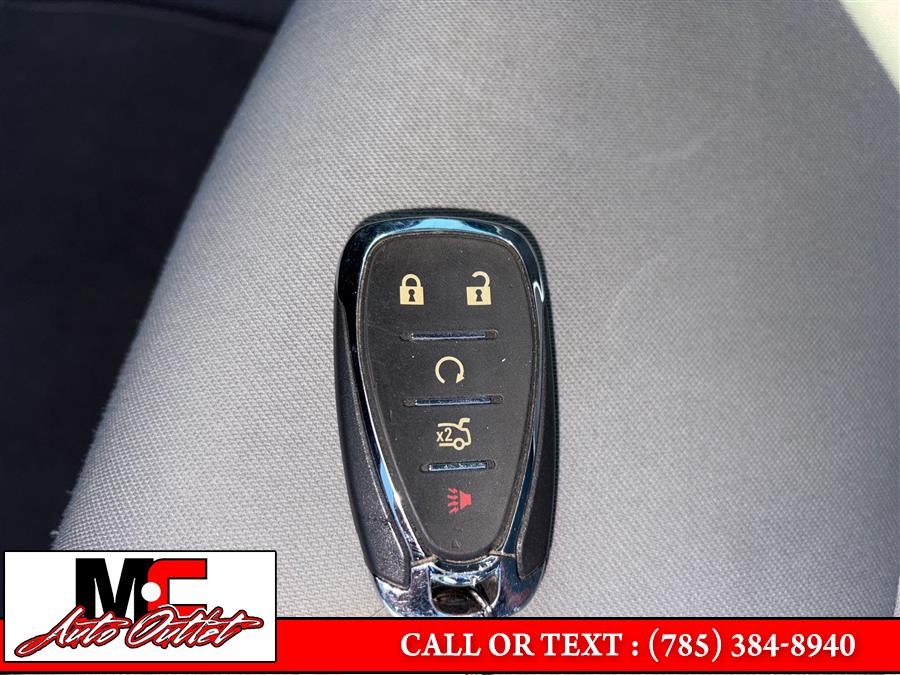 2021 Chevrolet Malibu 4dr Sdn LT, available for sale in Colby, Kansas | M C Auto Outlet Inc. Colby, Kansas 2021 Chevrolet Malibu 4dr Sdn LT, available for sale in Colby, Kansas | M C Auto Outlet Inc. Colby, Kansas