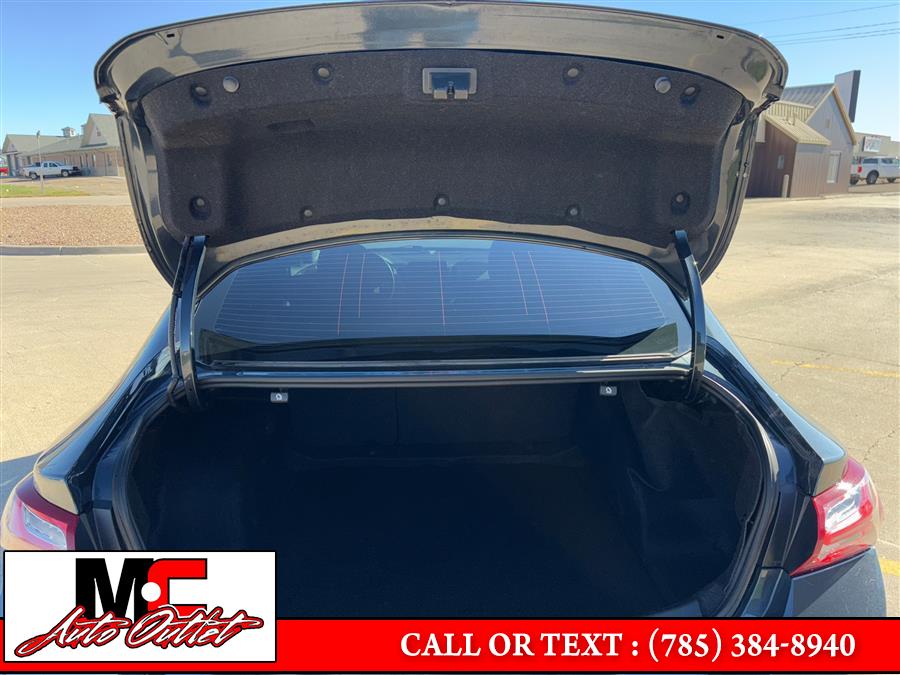 2021 Chevrolet Malibu 4dr Sdn LT, available for sale in Colby, Kansas | M C Auto Outlet Inc. Colby, Kansas 2021 Chevrolet Malibu 4dr Sdn LT, available for sale in Colby, Kansas | M C Auto Outlet Inc. Colby, Kansas