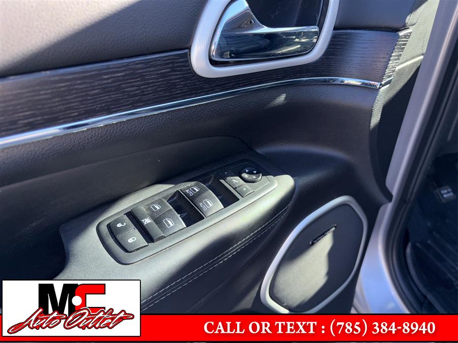 2019 Jeep Grand Cherokee Summit 4x4, available for sale in Colby, Kansas | M C Auto Outlet Inc. Colby, Kansas 2019 Jeep Grand Cherokee Summit 4x4, available for sale in Colby, Kansas | M C Auto Outlet Inc. Colby, Kansas