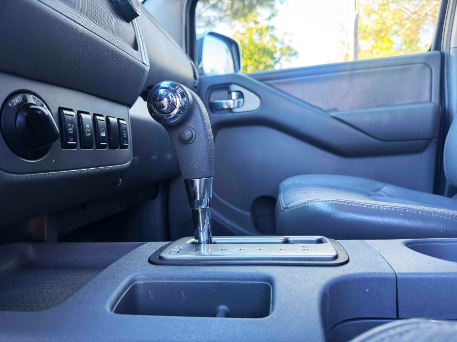 2012 Nissan Frontier 4WD Crew Cab SWB Auto SL, available for sale in Lake Forest, California | Pacific Green Line. Lake Forest, California 2012 Nissan Frontier 4WD Crew Cab SWB Auto SL, available for sale in Lake Forest, California | Pacific Green Line. Lake Forest, California