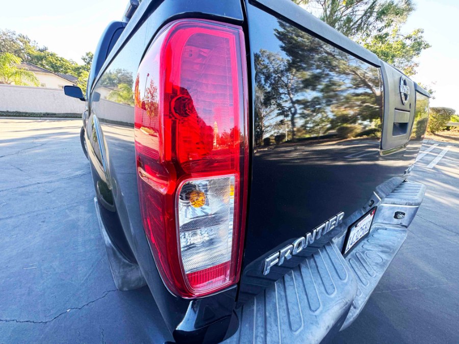 2012 Nissan Frontier 4WD Crew Cab SWB Auto SL, available for sale in Lake Forest, California | Pacific Green Line. Lake Forest, California 2012 Nissan Frontier 4WD Crew Cab SWB Auto SL, available for sale in Lake Forest, California | Pacific Green Line. Lake Forest, California
