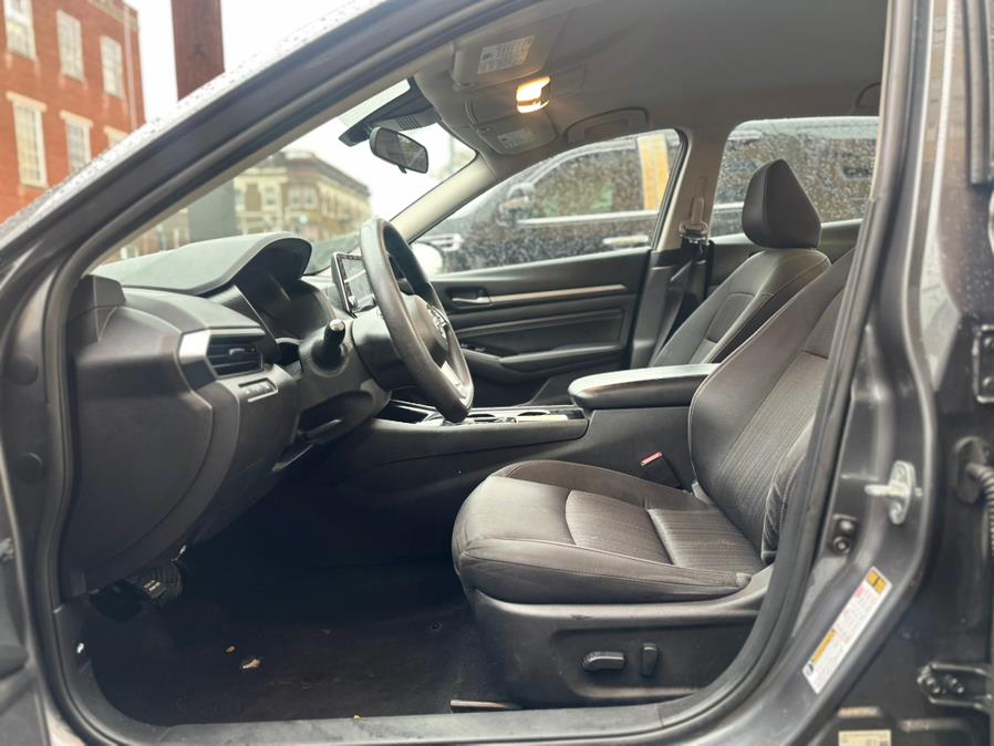 2021 Nissan Altima 2.5 SV Sedan, available for sale in Plainfield, New Jersey | Best Cars R Us LLC. Plainfield, New Jersey 2021 Nissan Altima 2.5 SV Sedan, available for sale in Plainfield, New Jersey | Best Cars R Us LLC. Plainfield, New Jersey