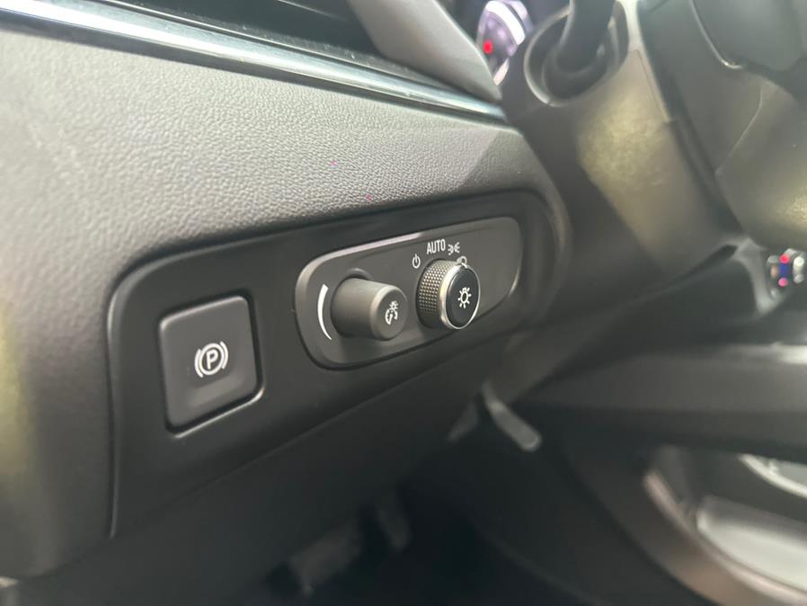 2019 Buick Enclave FWD 4dr Essence, available for sale in Plainfield, New Jersey | Best Cars R Us LLC. Plainfield, New Jersey 2019 Buick Enclave FWD 4dr Essence, available for sale in Plainfield, New Jersey | Best Cars R Us LLC. Plainfield, New Jersey