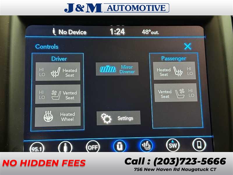 2019 Chrysler 300 Limited, available for sale in Naugatuck, Connecticut | J&M Automotive Sls&Svc LLC. Naugatuck, Connecticut 2019 Chrysler 300 Limited, available for sale in Naugatuck, Connecticut | J&M Automotive Sls&Svc LLC. Naugatuck, Connecticut