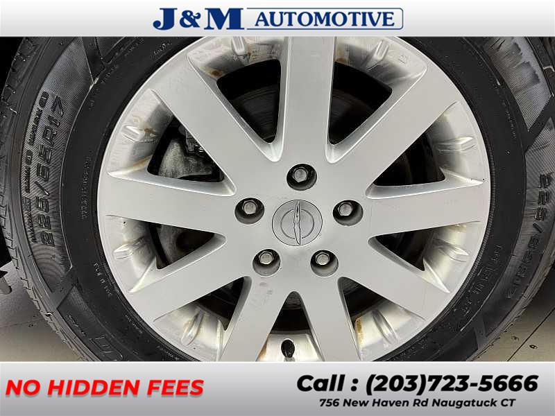 2016 Chrysler Town & Country Touring, available for sale in Naugatuck, Connecticut | J&M Automotive Sls&Svc LLC. Naugatuck, Connecticut 2016 Chrysler Town & Country Touring, available for sale in Naugatuck, Connecticut | J&M Automotive Sls&Svc LLC. Naugatuck, Connecticut