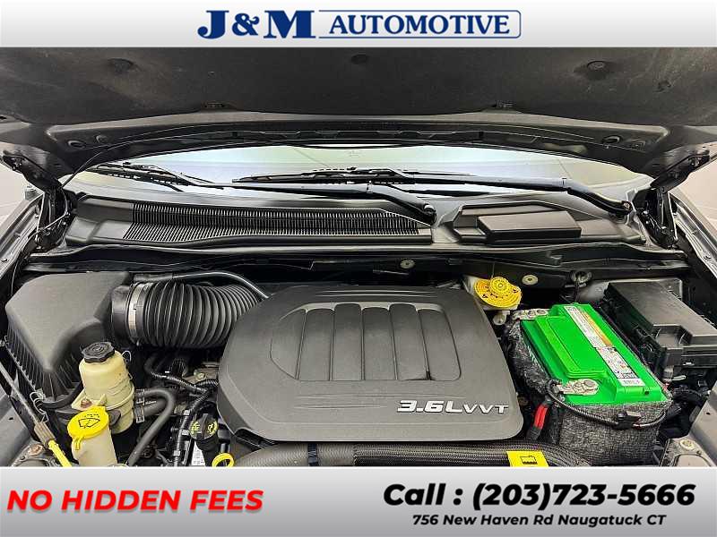 2016 Chrysler Town & Country Touring, available for sale in Naugatuck, Connecticut | J&M Automotive Sls&Svc LLC. Naugatuck, Connecticut 2016 Chrysler Town & Country Touring, available for sale in Naugatuck, Connecticut | J&M Automotive Sls&Svc LLC. Naugatuck, Connecticut