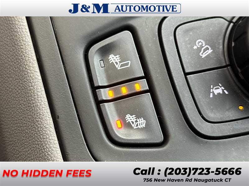 2022 GMC Terrain SLT, available for sale in Naugatuck, Connecticut | J&M Automotive Sls&Svc LLC. Naugatuck, Connecticut 2022 GMC Terrain SLT, available for sale in Naugatuck, Connecticut | J&M Automotive Sls&Svc LLC. Naugatuck, Connecticut