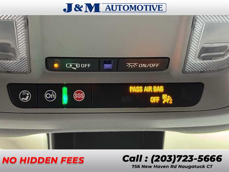 2022 GMC Terrain SLT, available for sale in Naugatuck, Connecticut | J&M Automotive Sls&Svc LLC. Naugatuck, Connecticut 2022 GMC Terrain SLT, available for sale in Naugatuck, Connecticut | J&M Automotive Sls&Svc LLC. Naugatuck, Connecticut