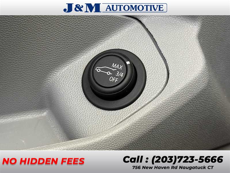 2022 GMC Terrain SLT, available for sale in Naugatuck, Connecticut | J&M Automotive Sls&Svc LLC. Naugatuck, Connecticut 2022 GMC Terrain SLT, available for sale in Naugatuck, Connecticut | J&M Automotive Sls&Svc LLC. Naugatuck, Connecticut