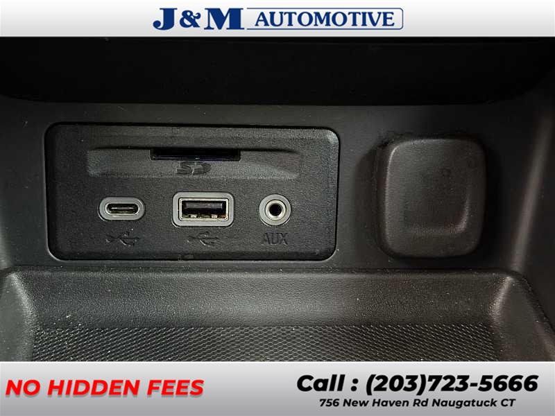 2022 GMC Terrain SLT, available for sale in Naugatuck, Connecticut | J&M Automotive Sls&Svc LLC. Naugatuck, Connecticut 2022 GMC Terrain SLT, available for sale in Naugatuck, Connecticut | J&M Automotive Sls&Svc LLC. Naugatuck, Connecticut