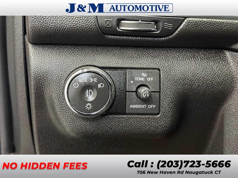 2014 Chevrolet Traverse LT, available for sale in Naugatuck, Connecticut | J&M Automotive Sls&Svc LLC. Naugatuck, Connecticut 2014 Chevrolet Traverse LT, available for sale in Naugatuck, Connecticut | J&M Automotive Sls&Svc LLC. Naugatuck, Connecticut