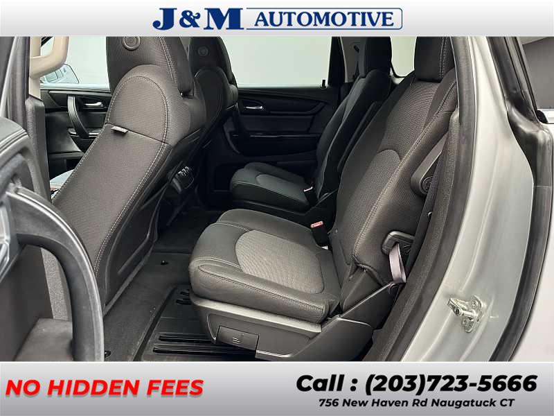 2014 Chevrolet Traverse LT, available for sale in Naugatuck, Connecticut | J&M Automotive Sls&Svc LLC. Naugatuck, Connecticut 2014 Chevrolet Traverse LT, available for sale in Naugatuck, Connecticut | J&M Automotive Sls&Svc LLC. Naugatuck, Connecticut