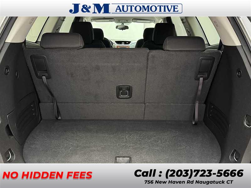 2014 Chevrolet Traverse LT, available for sale in Naugatuck, Connecticut | J&M Automotive Sls&Svc LLC. Naugatuck, Connecticut 2014 Chevrolet Traverse LT, available for sale in Naugatuck, Connecticut | J&M Automotive Sls&Svc LLC. Naugatuck, Connecticut