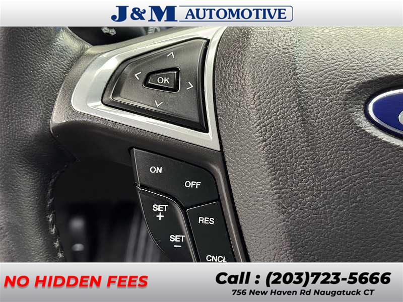 2014 Ford Fusion SE, available for sale in Naugatuck, Connecticut | J&M Automotive Sls&Svc LLC. Naugatuck, Connecticut 2014 Ford Fusion SE, available for sale in Naugatuck, Connecticut | J&M Automotive Sls&Svc LLC. Naugatuck, Connecticut