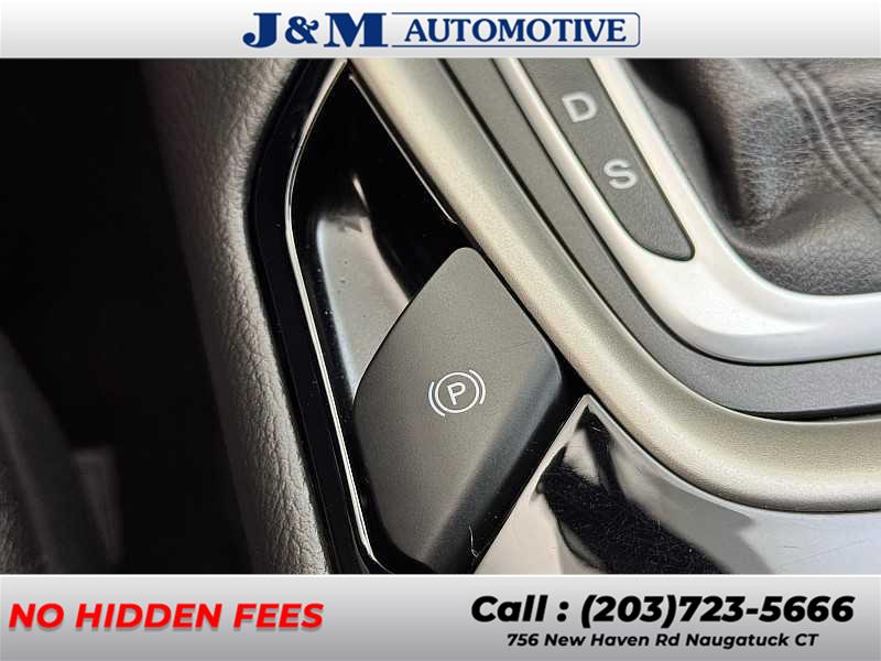 2014 Ford Fusion SE, available for sale in Naugatuck, Connecticut | J&M Automotive Sls&Svc LLC. Naugatuck, Connecticut 2014 Ford Fusion SE, available for sale in Naugatuck, Connecticut | J&M Automotive Sls&Svc LLC. Naugatuck, Connecticut