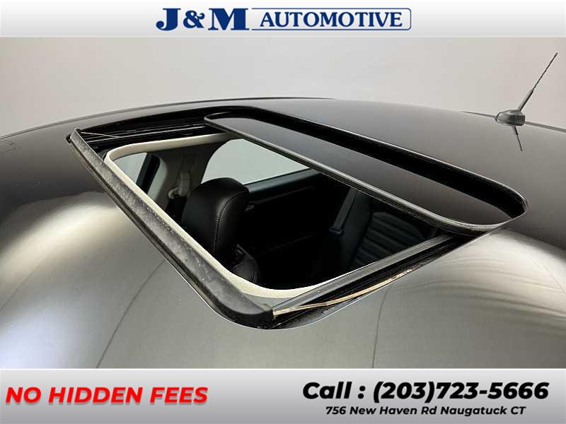 2014 Ford Fusion SE, available for sale in Naugatuck, Connecticut | J&M Automotive Sls&Svc LLC. Naugatuck, Connecticut 2014 Ford Fusion SE, available for sale in Naugatuck, Connecticut | J&M Automotive Sls&Svc LLC. Naugatuck, Connecticut