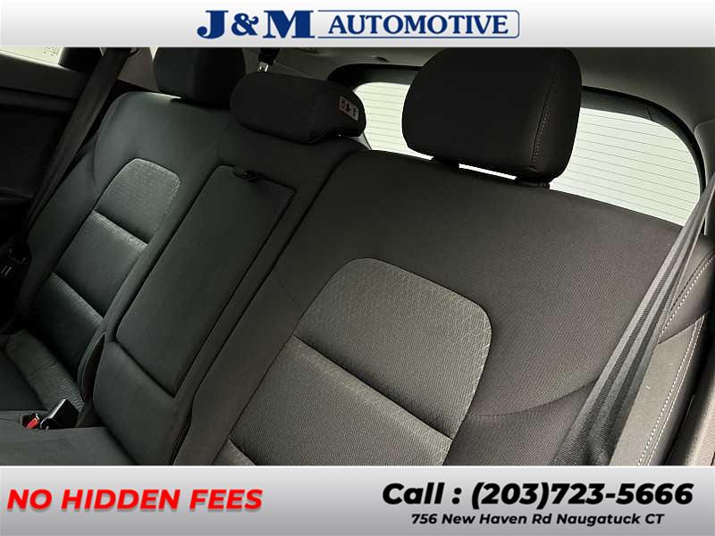 2017 Hyundai Tucson SE, available for sale in Naugatuck, Connecticut | J&M Automotive Sls&Svc LLC. Naugatuck, Connecticut 2017 Hyundai Tucson SE, available for sale in Naugatuck, Connecticut | J&M Automotive Sls&Svc LLC. Naugatuck, Connecticut