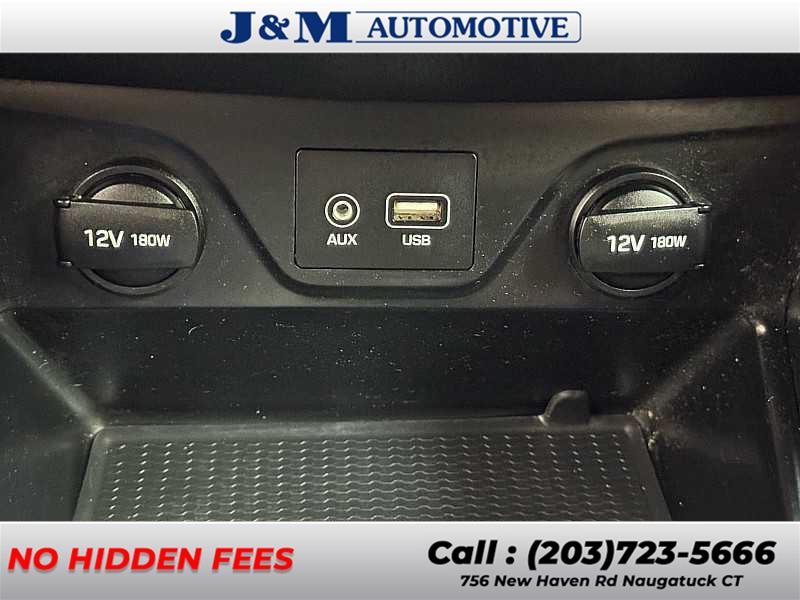 2017 Hyundai Tucson SE, available for sale in Naugatuck, Connecticut | J&M Automotive Sls&Svc LLC. Naugatuck, Connecticut 2017 Hyundai Tucson SE, available for sale in Naugatuck, Connecticut | J&M Automotive Sls&Svc LLC. Naugatuck, Connecticut