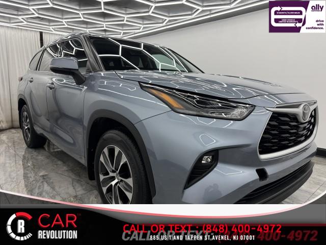 Used 2021 Toyota Highlander in Avenel, New Jersey | Car Revolution. Avenel, New Jersey