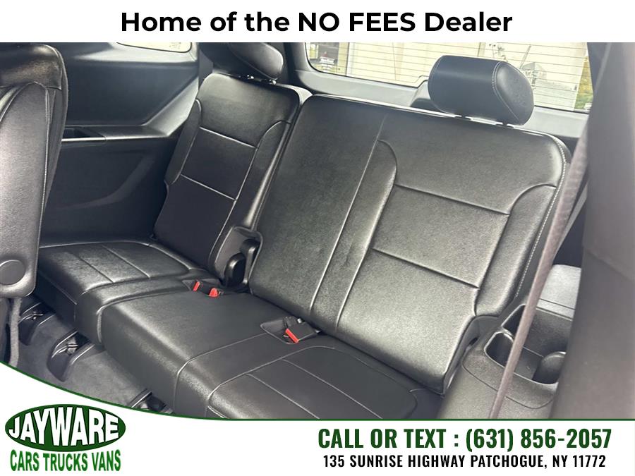 2023 Chevrolet Traverse AWD 4dr LT Leather, available for sale in Patchogue, New York | Jayware Cars Trucks Vans. Patchogue, New York 2023 Chevrolet Traverse AWD 4dr LT Leather, available for sale in Patchogue, New York | Jayware Cars Trucks Vans. Patchogue, New York