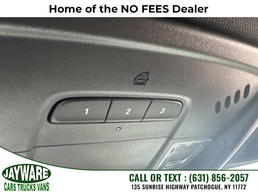 2023 Chevrolet Traverse AWD 4dr LT Leather, available for sale in Patchogue, New York | Jayware Cars Trucks Vans. Patchogue, New York 2023 Chevrolet Traverse AWD 4dr LT Leather, available for sale in Patchogue, New York | Jayware Cars Trucks Vans. Patchogue, New York