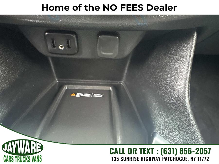 2023 Chevrolet Traverse AWD 4dr LT Leather, available for sale in Patchogue, New York | Jayware Cars Trucks Vans. Patchogue, New York 2023 Chevrolet Traverse AWD 4dr LT Leather, available for sale in Patchogue, New York | Jayware Cars Trucks Vans. Patchogue, New York