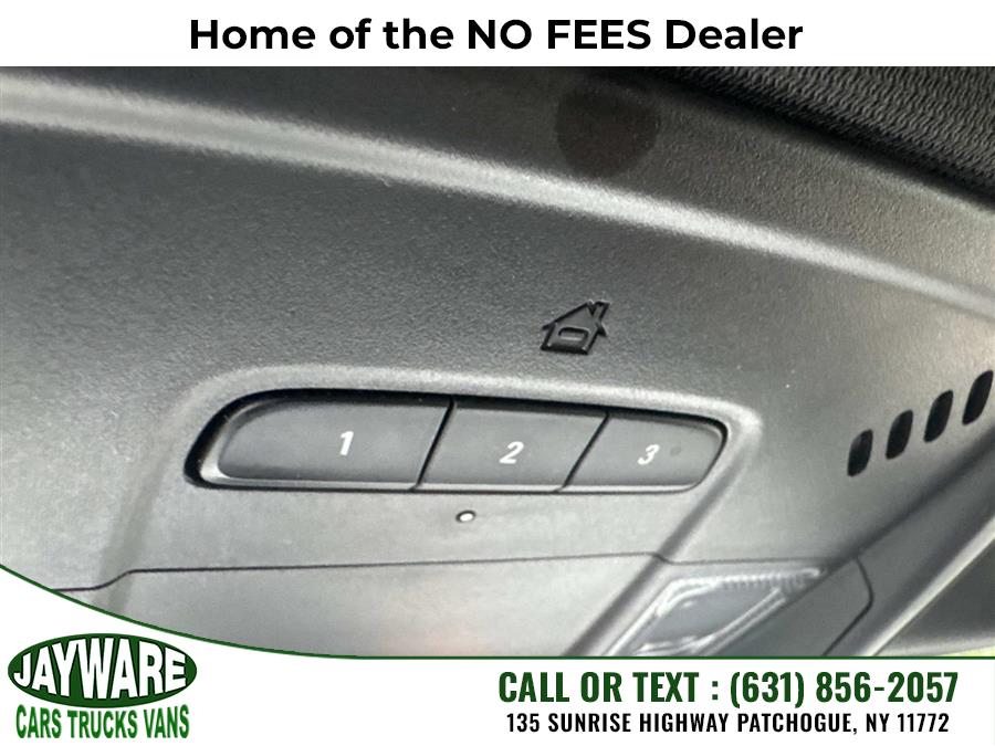 2023 Chevrolet Traverse AWD 4dr LT Leather, available for sale in Patchogue, New York | Jayware Cars Trucks Vans. Patchogue, New York 2023 Chevrolet Traverse AWD 4dr LT Leather, available for sale in Patchogue, New York | Jayware Cars Trucks Vans. Patchogue, New York