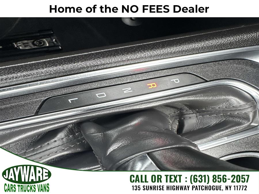 2023 Chevrolet Traverse AWD 4dr LT Leather, available for sale in Patchogue, New York | Jayware Cars Trucks Vans. Patchogue, New York 2023 Chevrolet Traverse AWD 4dr LT Leather, available for sale in Patchogue, New York | Jayware Cars Trucks Vans. Patchogue, New York