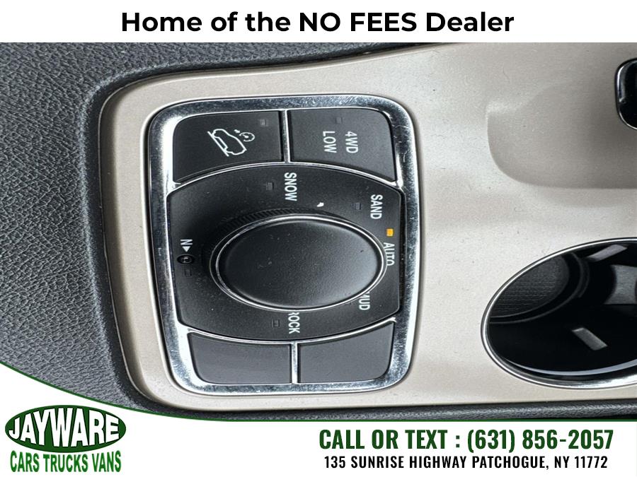 2014 Jeep Grand Cherokee 4WD 4dr Limited, available for sale in Patchogue, New York | Jayware Cars Trucks Vans. Patchogue, New York 2014 Jeep Grand Cherokee 4WD 4dr Limited, available for sale in Patchogue, New York | Jayware Cars Trucks Vans. Patchogue, New York