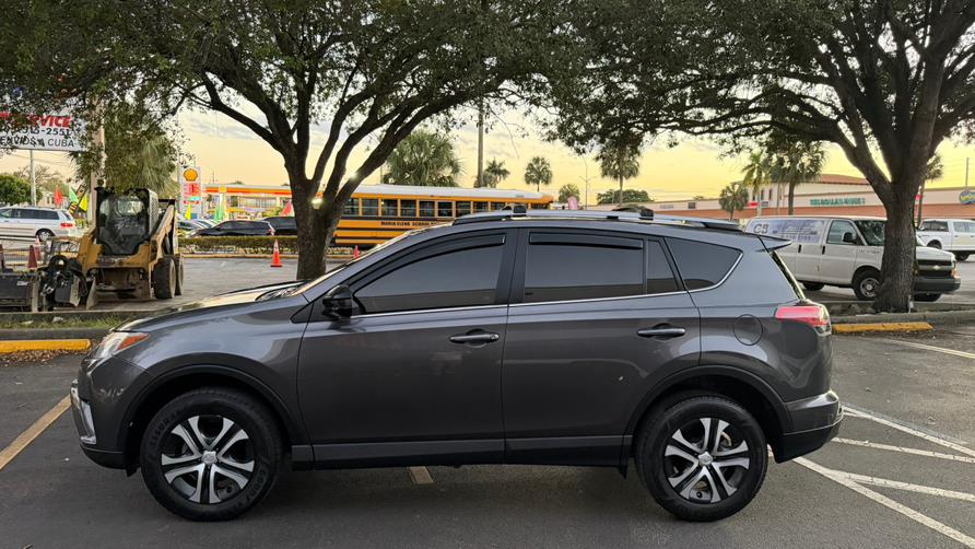 2018 Toyota RAV4 LE FWD (Natl), available for sale in Hialeah, Florida | The Palm Motors LLC. Hialeah, Florida 2018 Toyota RAV4 LE FWD (Natl), available for sale in Hialeah, Florida | The Palm Motors LLC. Hialeah, Florida