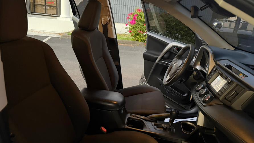 2018 Toyota RAV4 LE FWD (Natl), available for sale in Hialeah, Florida | The Palm Motors LLC. Hialeah, Florida 2018 Toyota RAV4 LE FWD (Natl), available for sale in Hialeah, Florida | The Palm Motors LLC. Hialeah, Florida