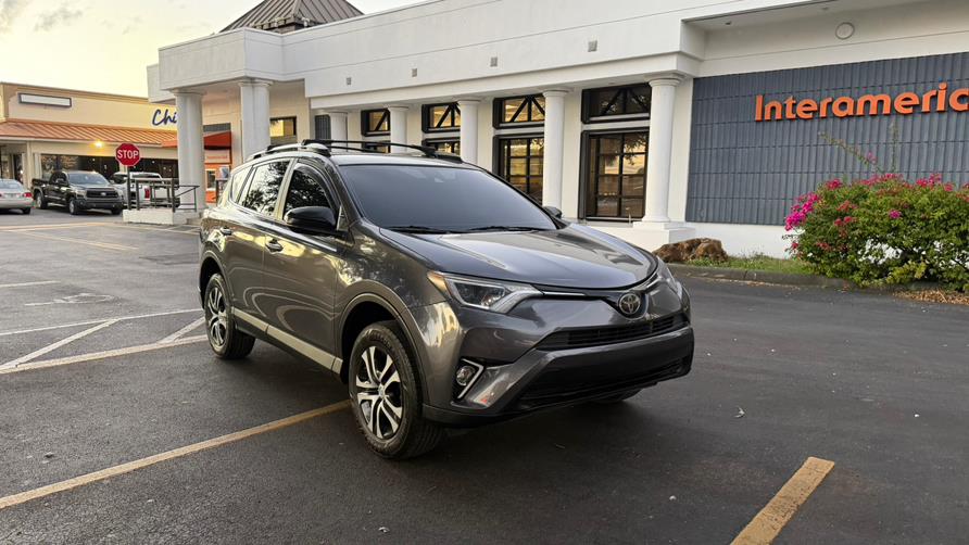 Used 2018 Toyota RAV4 in Hialeah, Florida | The Palm Motors LLC. Hialeah, Florida
