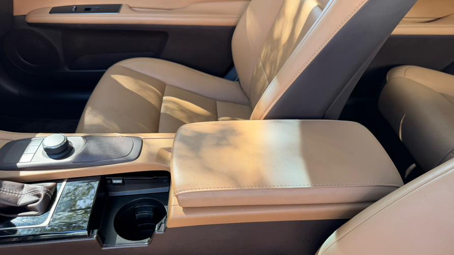 2016 Lexus ES 350 4dr Sdn, available for sale in Hialeah, Florida | The Palm Motors LLC. Hialeah, Florida 2016 Lexus ES 350 4dr Sdn, available for sale in Hialeah, Florida | The Palm Motors LLC. Hialeah, Florida