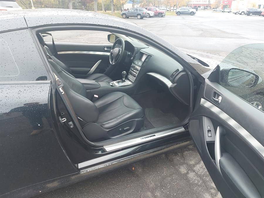 2014 INFINITI Q60 Coupe 2dr Auto Journey RWD, available for sale in West Hartford, Connecticut | Chadrad Motors llc. West Hartford, Connecticut 2014 INFINITI Q60 Coupe 2dr Auto Journey RWD, available for sale in West Hartford, Connecticut | Chadrad Motors llc. West Hartford, Connecticut