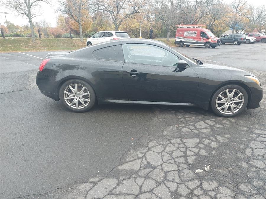 2014 INFINITI Q60 Coupe 2dr Auto Journey RWD, available for sale in West Hartford, Connecticut | Chadrad Motors llc. West Hartford, Connecticut 2014 INFINITI Q60 Coupe 2dr Auto Journey RWD, available for sale in West Hartford, Connecticut | Chadrad Motors llc. West Hartford, Connecticut