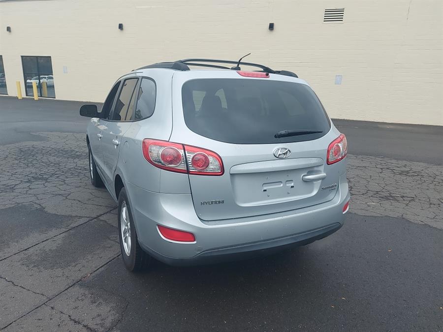 2010 Hyundai Santa Fe AWD 4dr I4 Auto GLS, available for sale in West Hartford, Connecticut | Chadrad Motors llc. West Hartford, Connecticut 2010 Hyundai Santa Fe AWD 4dr I4 Auto GLS, available for sale in West Hartford, Connecticut | Chadrad Motors llc. West Hartford, Connecticut
