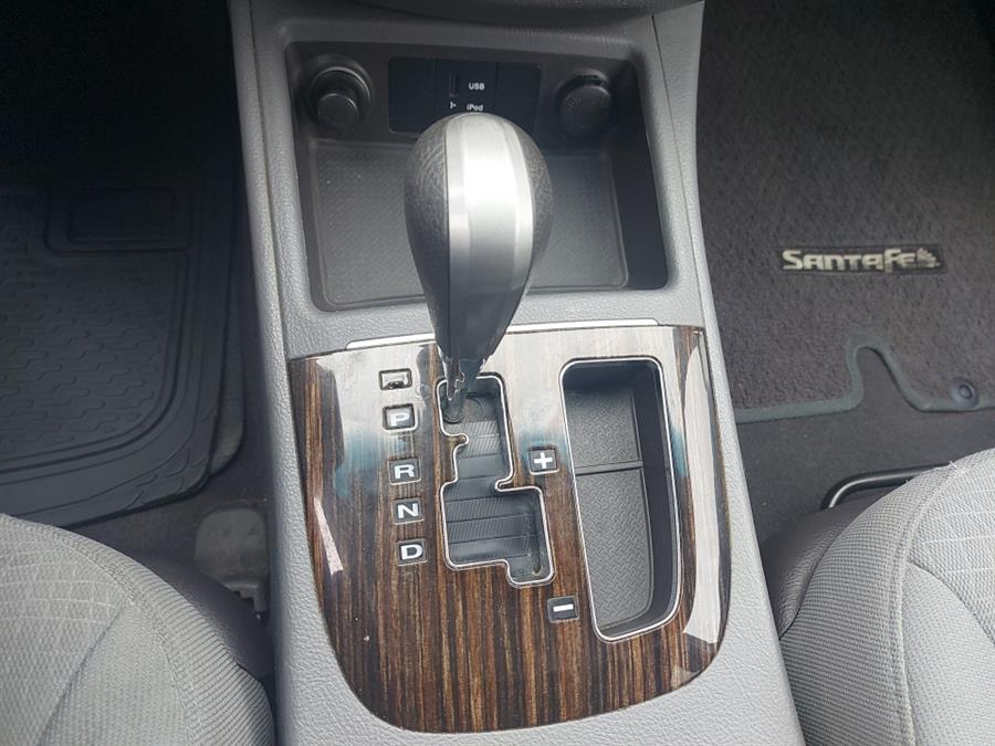 2010 Hyundai Santa Fe AWD 4dr I4 Auto GLS, available for sale in West Hartford, Connecticut | Chadrad Motors llc. West Hartford, Connecticut 2010 Hyundai Santa Fe AWD 4dr I4 Auto GLS, available for sale in West Hartford, Connecticut | Chadrad Motors llc. West Hartford, Connecticut